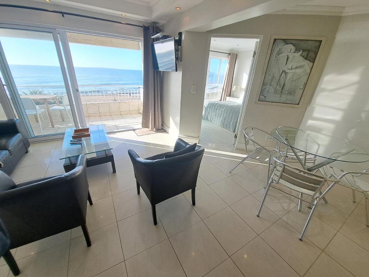 3 Bedroom Sea Facing Family Apartment Cape Town Moullie Point Extérieur photo