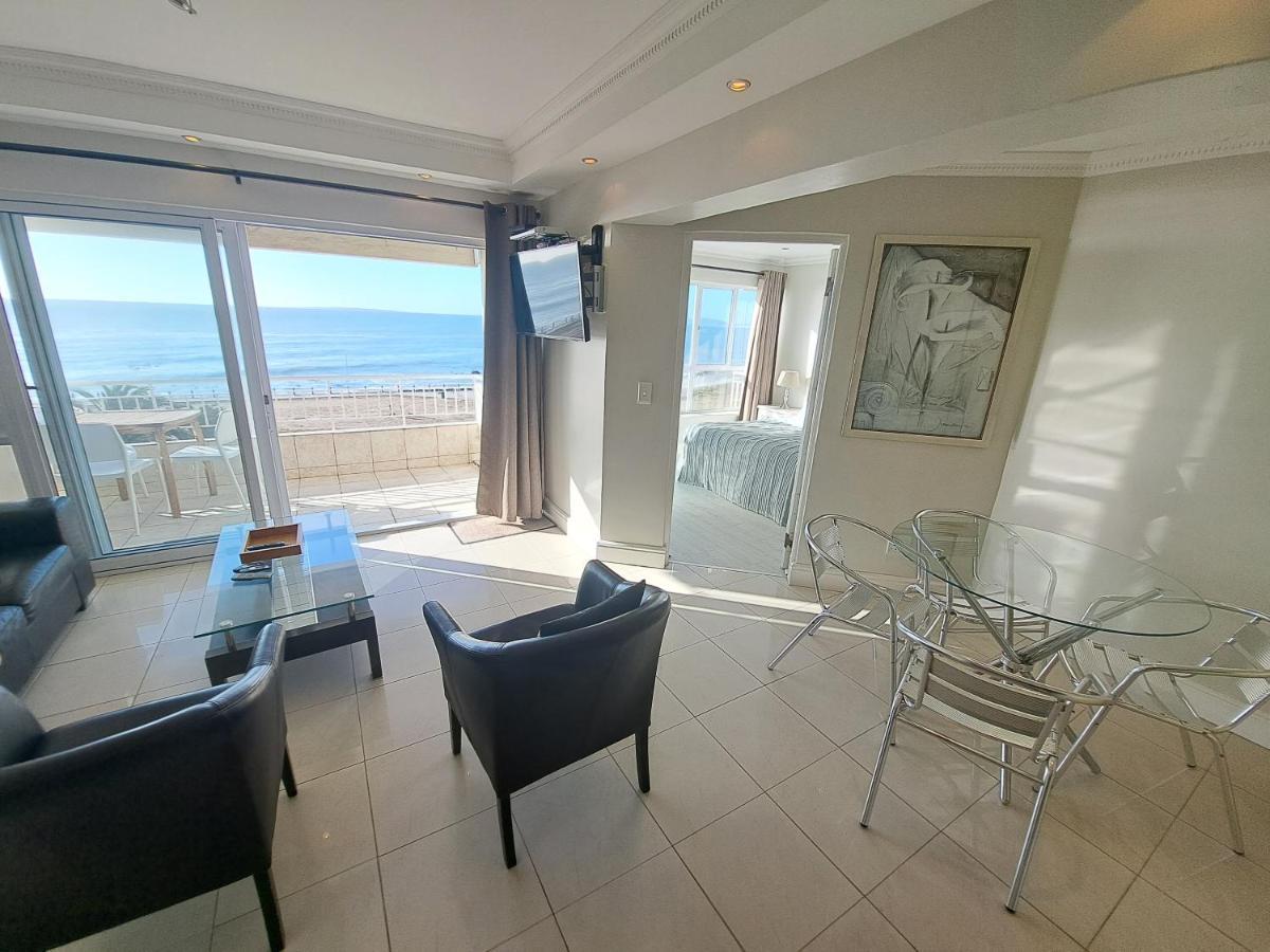 3 Bedroom Sea Facing Family Apartment Cape Town Moullie Point Extérieur photo