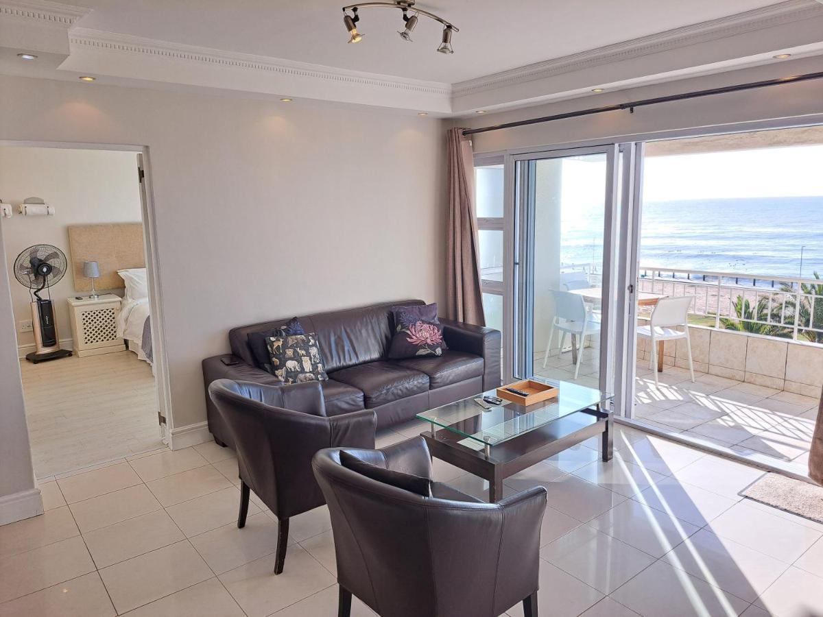 3 Bedroom Sea Facing Family Apartment Cape Town Moullie Point Extérieur photo