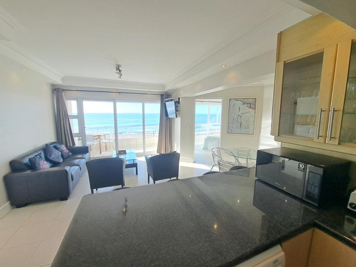 3 Bedroom Sea Facing Family Apartment Cape Town Moullie Point Extérieur photo