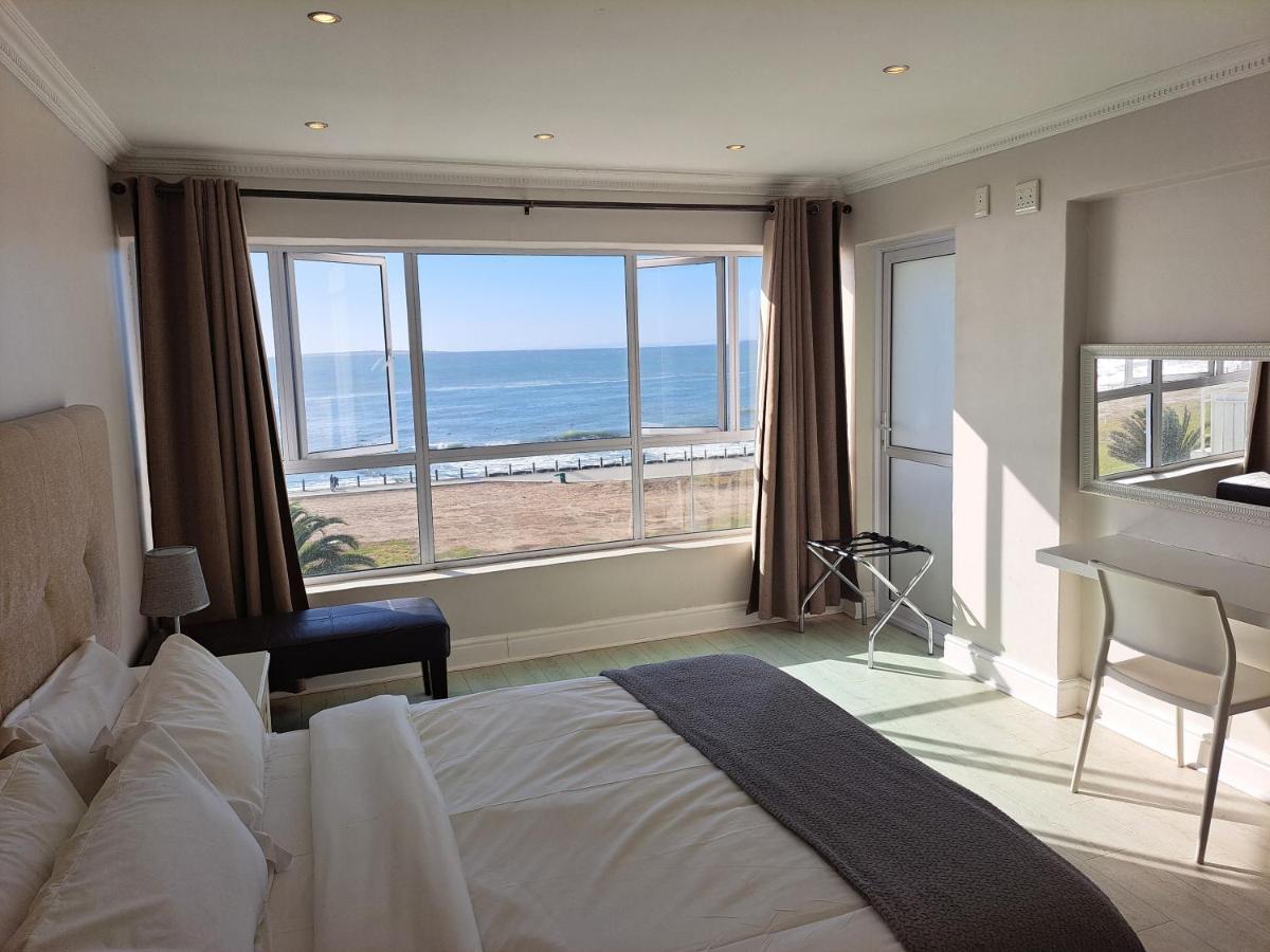 3 Bedroom Sea Facing Family Apartment Cape Town Moullie Point Extérieur photo