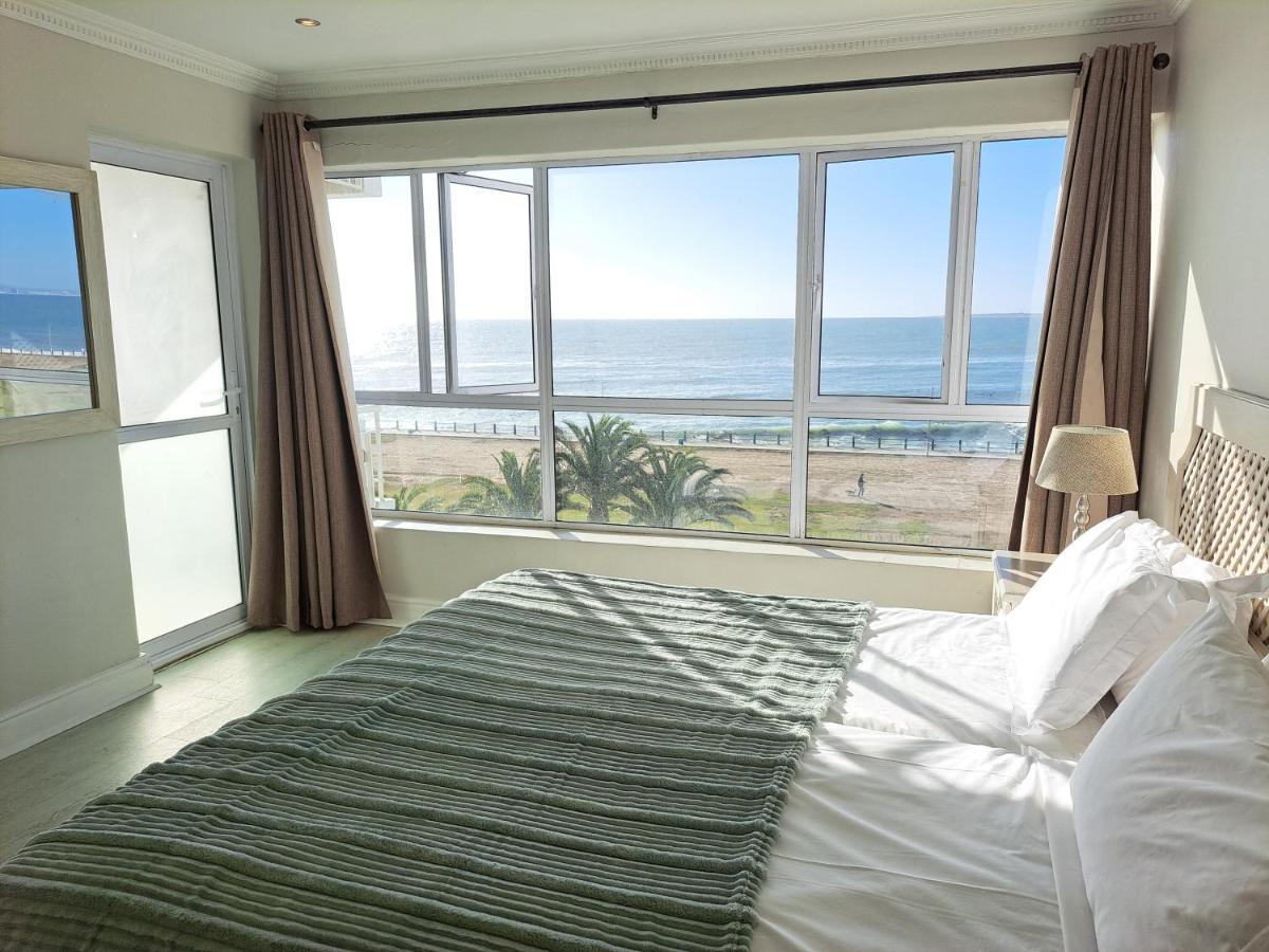 3 Bedroom Sea Facing Family Apartment Cape Town Moullie Point Extérieur photo